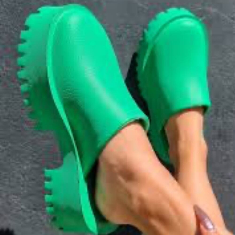 Jeffrey Campbell Lightweight PVC PLATFORM CLOG APPLE SPRING GREEN EUR 39 USA 8 - Picture 11 of 11